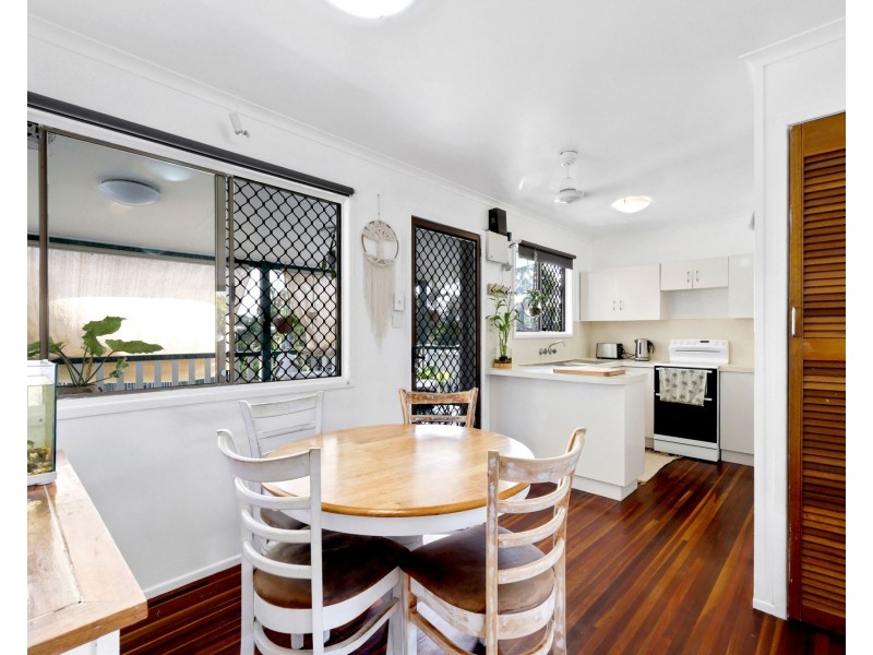 71 Banksia Avenue, Andergrove QLD 4740