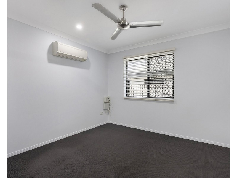 14 Makybe Diva Drive, Ooralea QLD 4740