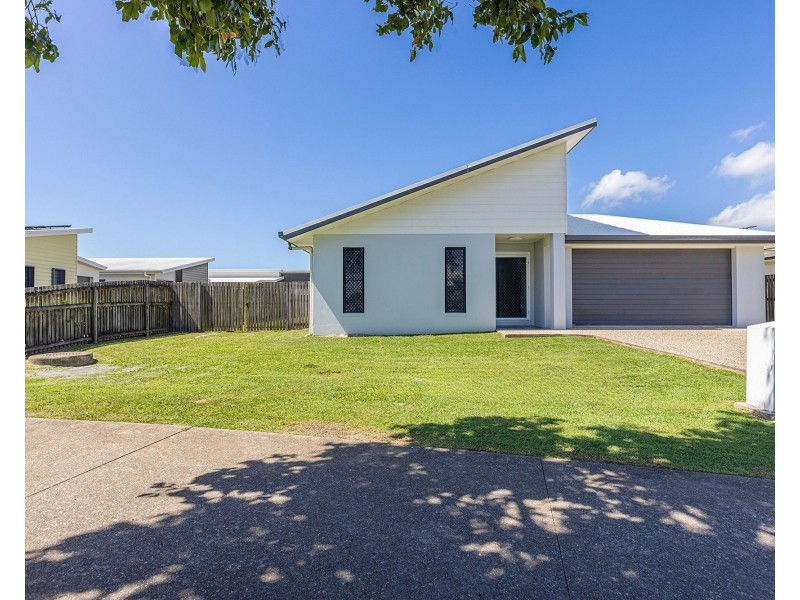 14 Makybe Diva Drive, Ooralea QLD 4740