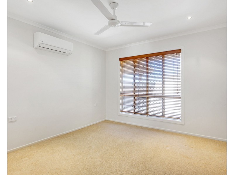 18 Coral Ridge Drive, Eimeo QLD 4740