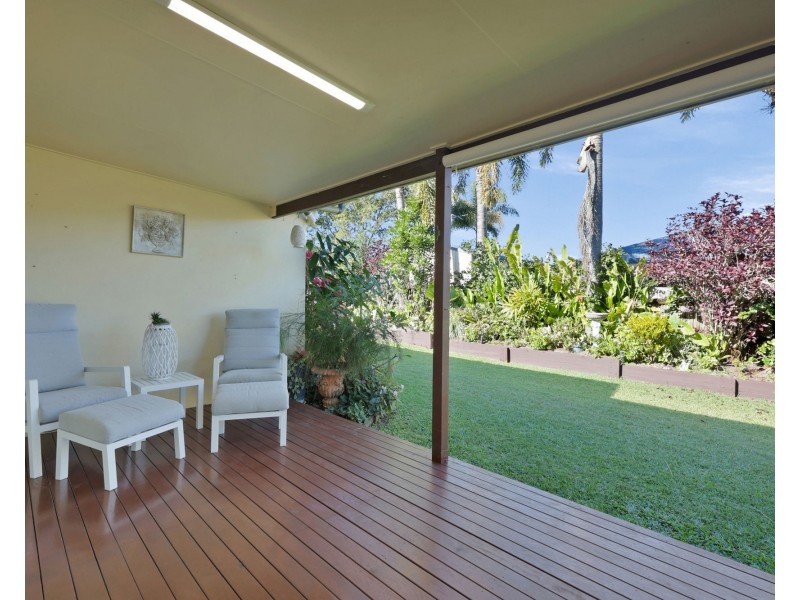 10 Dustwill Street, Eimeo QLD 4740