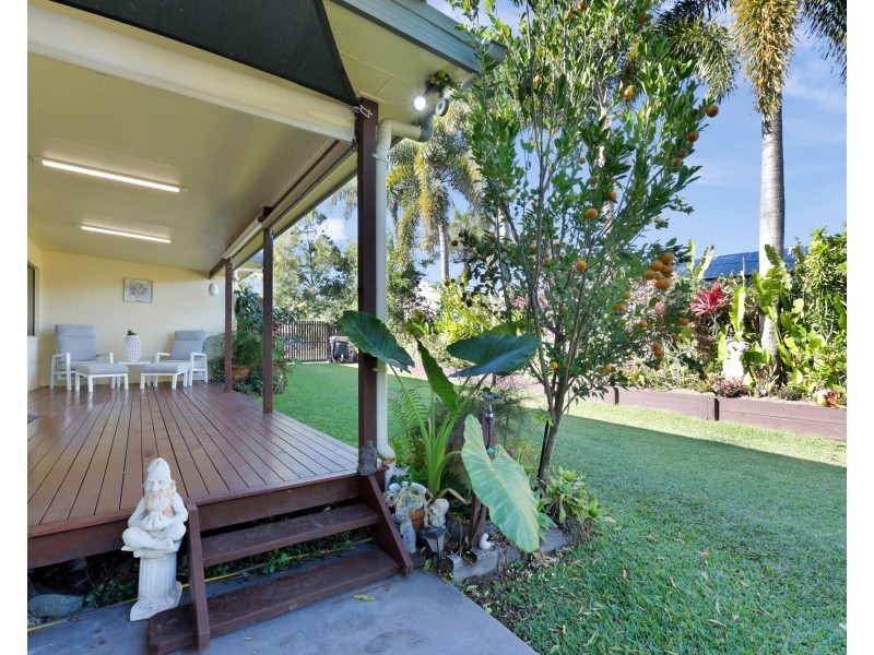 10 Dustwill Street, Eimeo QLD 4740