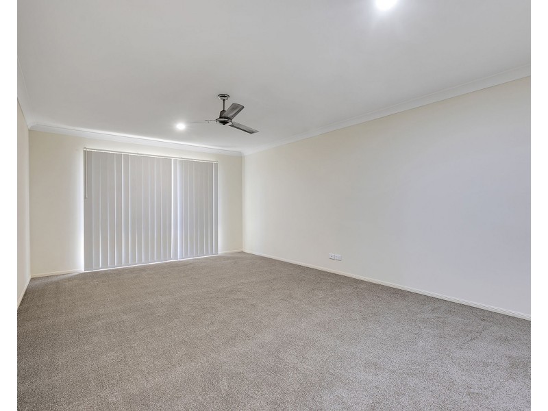 38 Whitehaven Drive, Blacks Beach QLD 4740