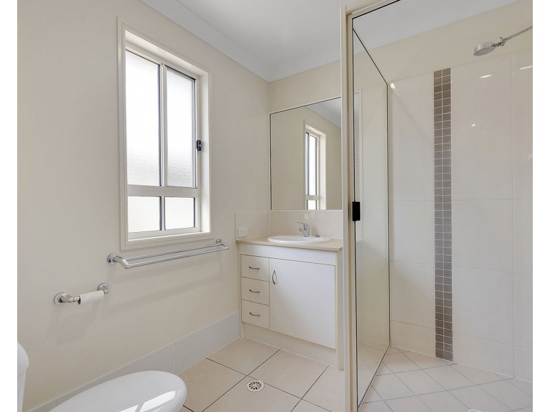 38 Whitehaven Drive, Blacks Beach QLD 4740