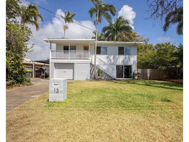 13 Cavanagh Drive, Blacks Beach QLD 4740