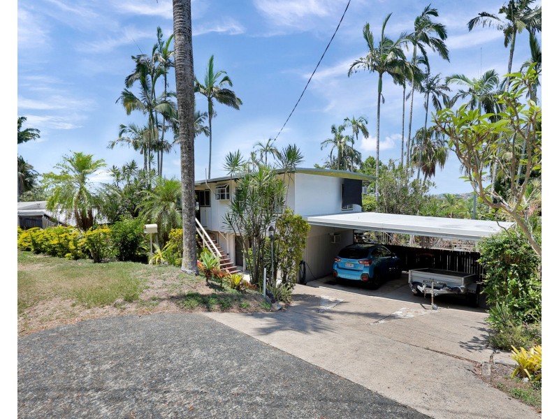 16 Amstead Street, Eimeo QLD 4740