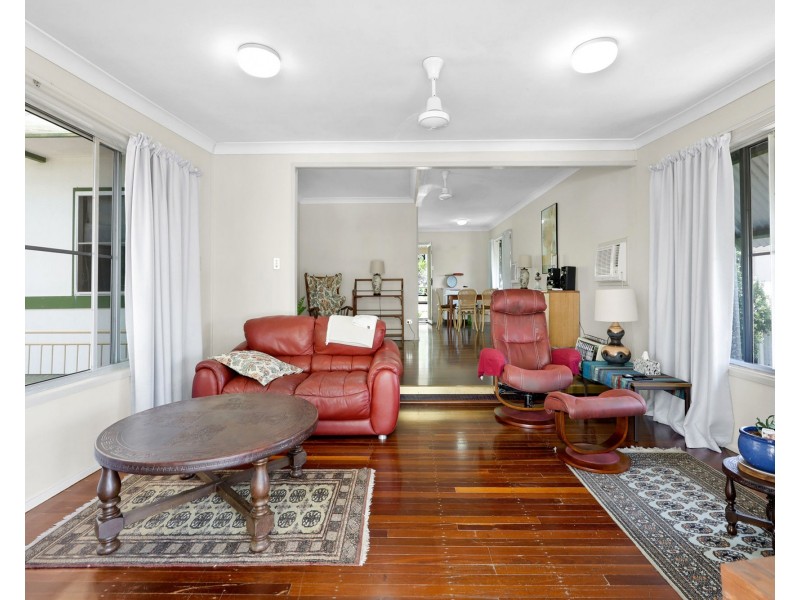 16 Amstead Street, Eimeo QLD 4740