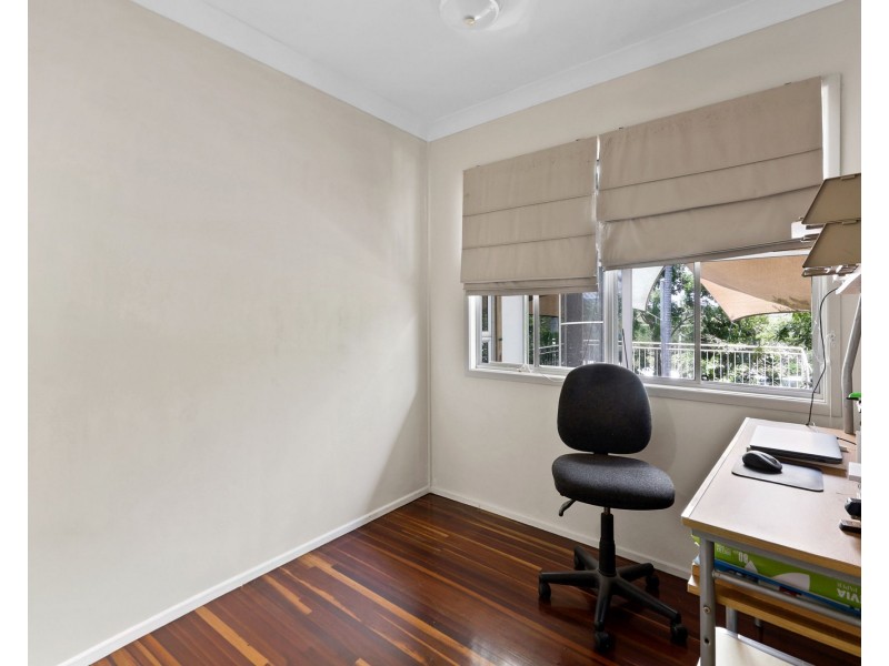 16 Amstead Street, Eimeo QLD 4740