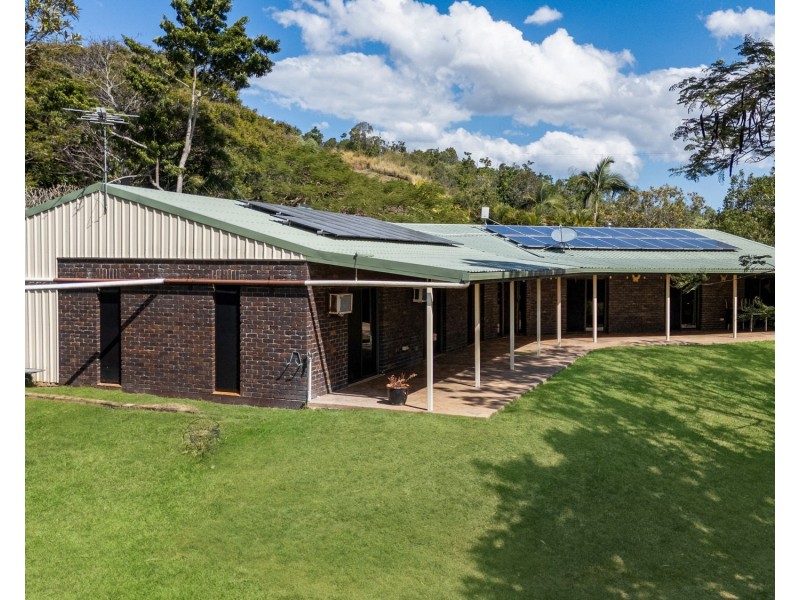 24768 Peak Downs Highway, Victoria Plains QLD 4751