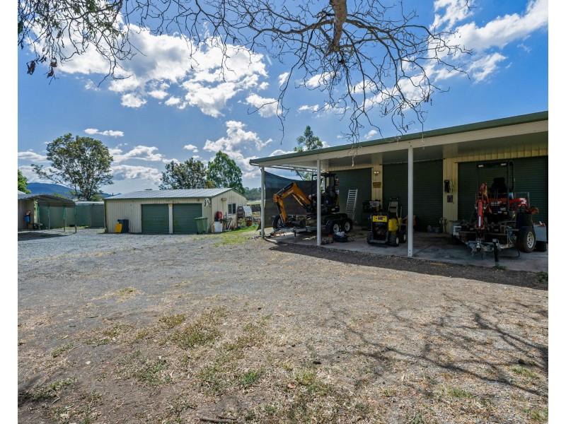 24768 Peak Downs Highway, Victoria Plains QLD 4751