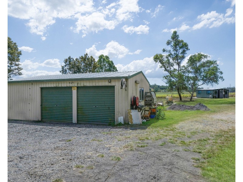 24768 Peak Downs Highway, Victoria Plains QLD 4751