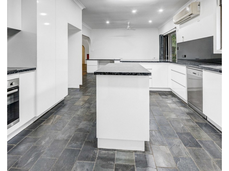 24768 Peak Downs Highway, Victoria Plains QLD 4751