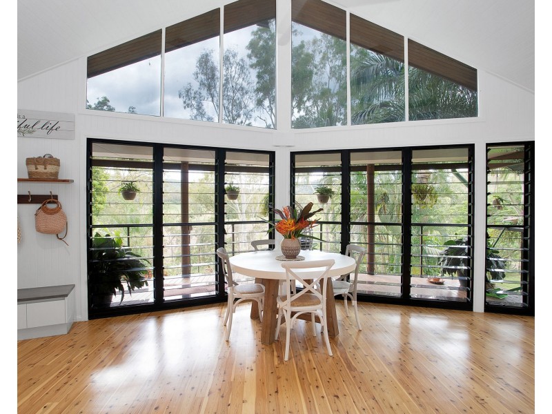 53 Thomas Road, Devereux Creek QLD 4753