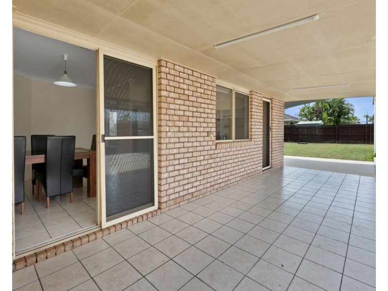 28 Caledonian Drive, Beaconsfield QLD 4740