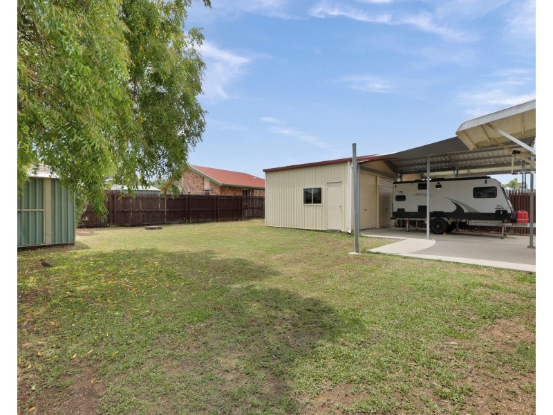 28 Caledonian Drive, Beaconsfield QLD 4740