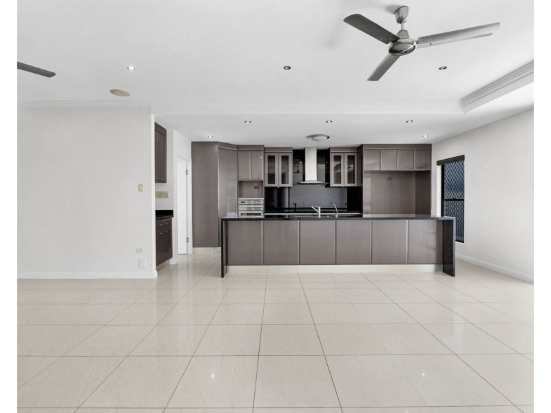 2 Tymons Court, Eimeo QLD 4740