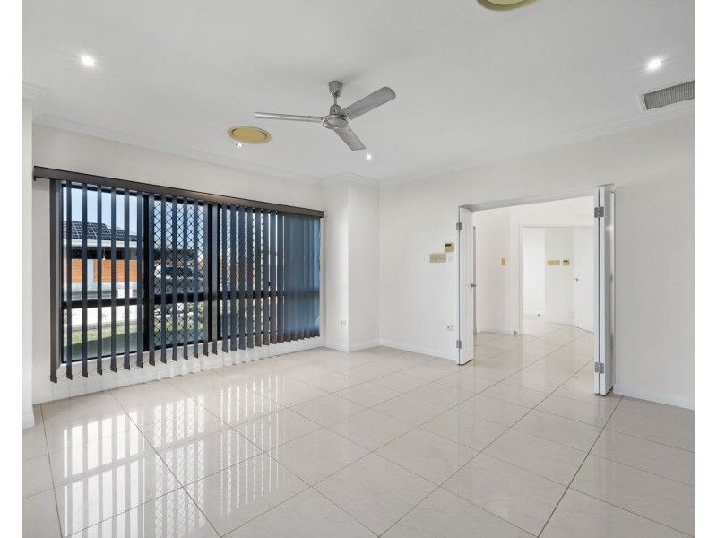 2 Tymons Court, Eimeo QLD 4740