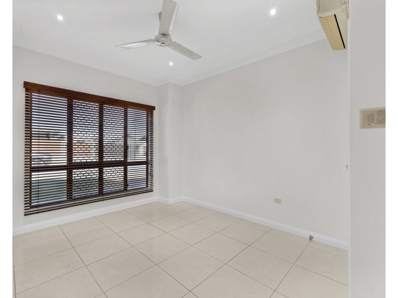 2 Tymons Court, Eimeo QLD 4740