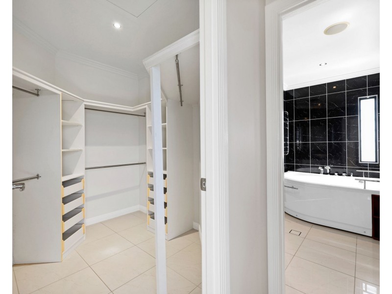 2 Tymons Court, Eimeo QLD 4740