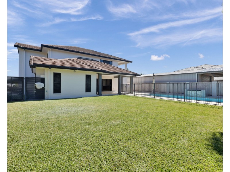 2 Tymons Court, Eimeo QLD 4740