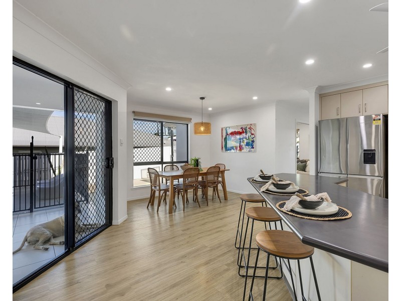 22 Hinze Circuit, Rural View QLD 4740