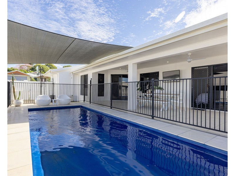 22 Hinze Circuit, Rural View QLD 4740