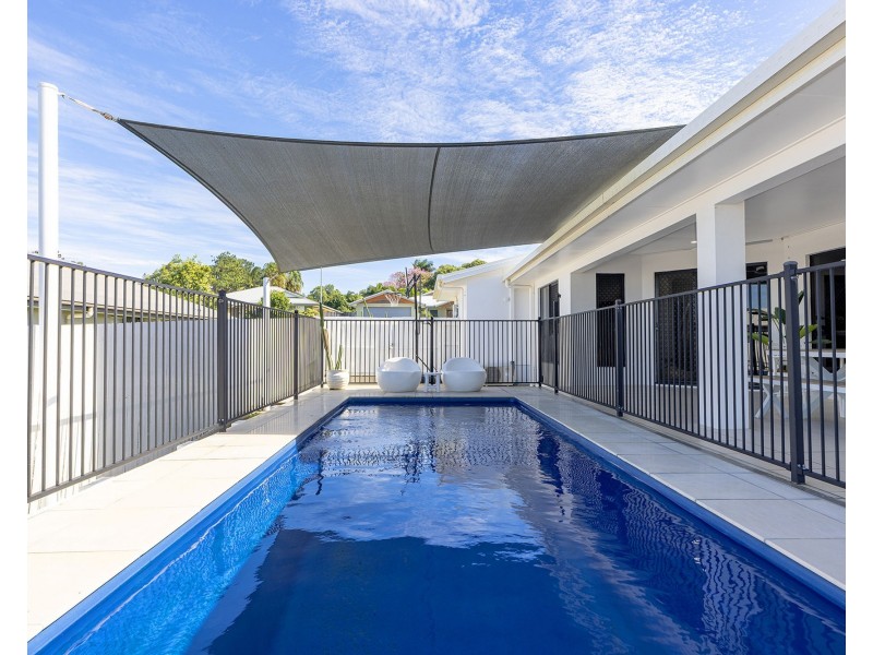 22 Hinze Circuit, Rural View QLD 4740