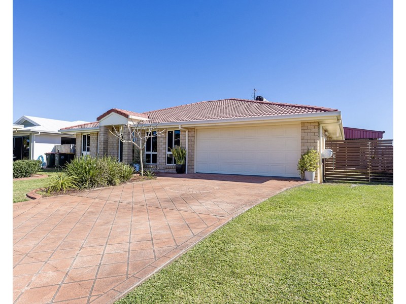 51 Companion Way, Bucasia QLD 4750