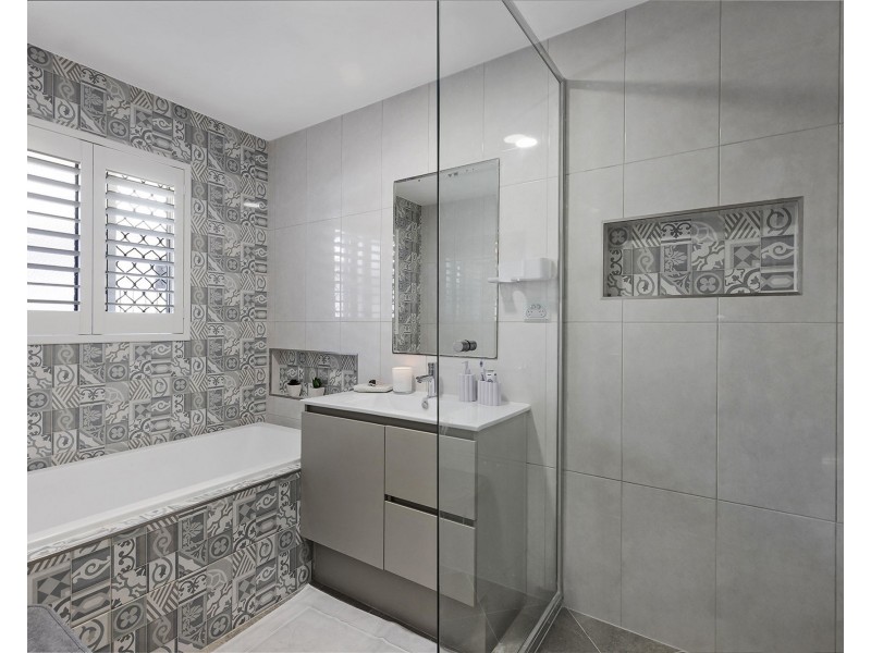 51 Companion Way, Bucasia QLD 4750