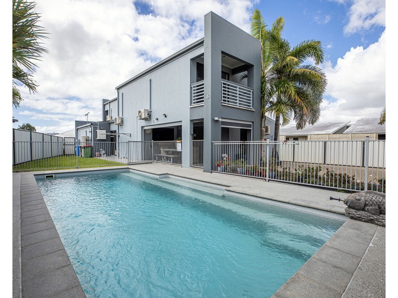 33 Gingham Street, Glenella QLD 4740