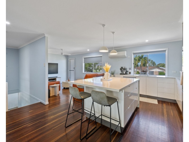 2 Bona Vista Drive, Mount Pleasant QLD 4740