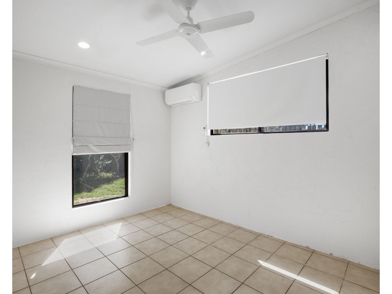 8 Kemp Street, Bucasia QLD 4750