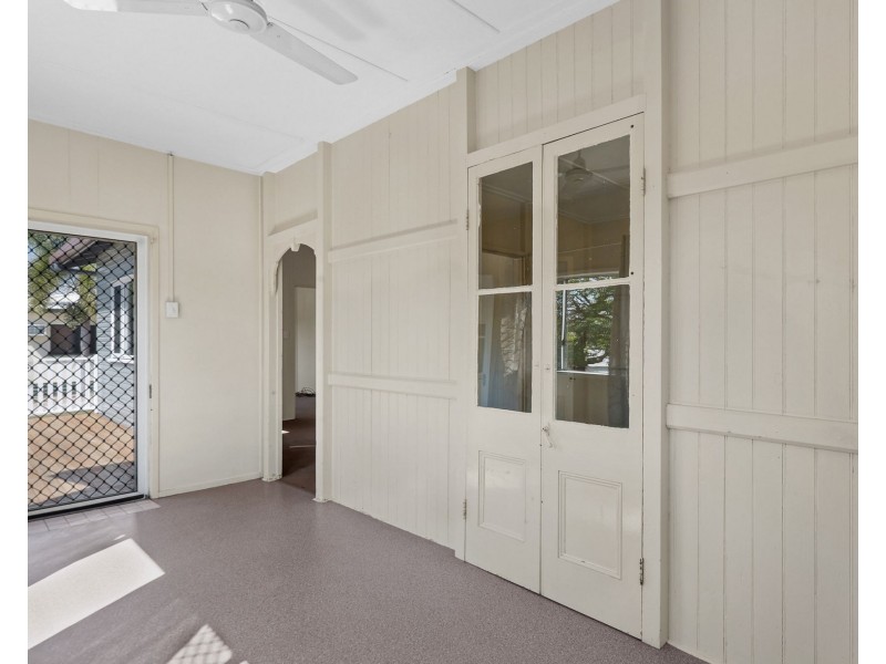 5 Banksia Avenue, Andergrove QLD 4740