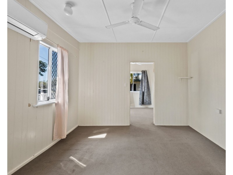 5 Banksia Avenue, Andergrove QLD 4740