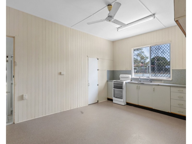 5 Banksia Avenue, Andergrove QLD 4740