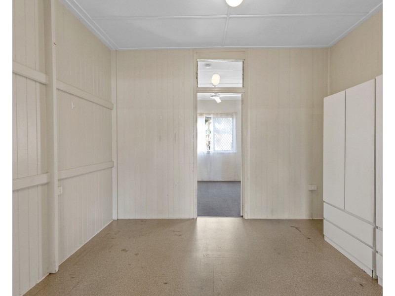 5 Banksia Avenue, Andergrove QLD 4740