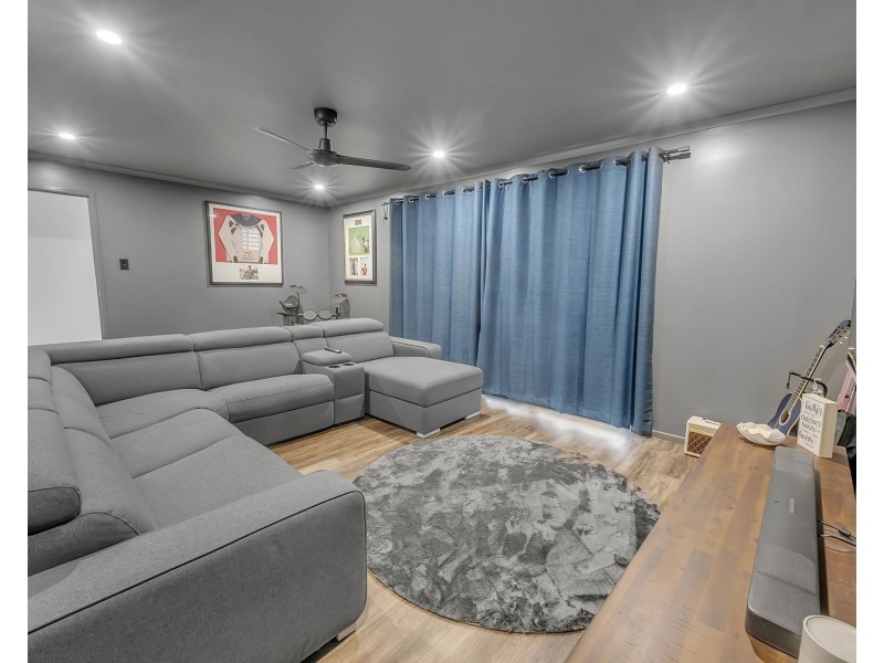 60 Katey Crescent, Mirani QLD 4754