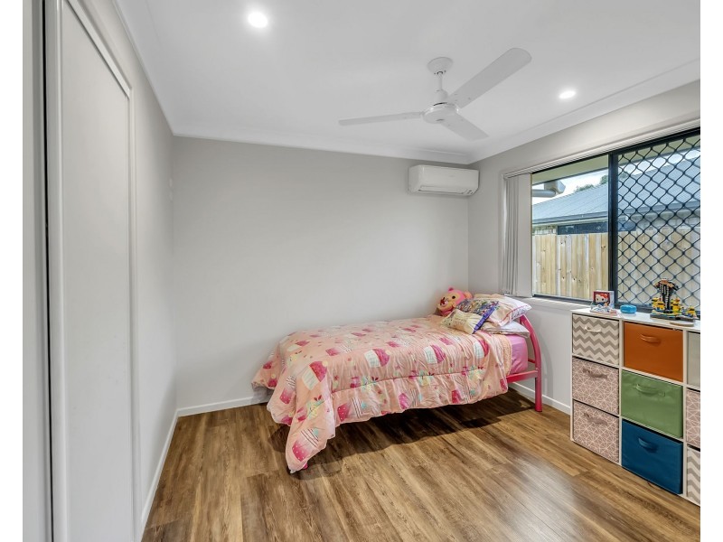 60 Katey Crescent, Mirani QLD 4754