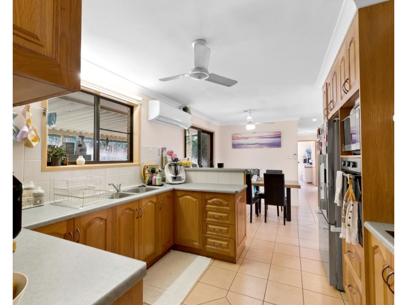91901 Bruce Highway, Alligator Creek QLD 4740