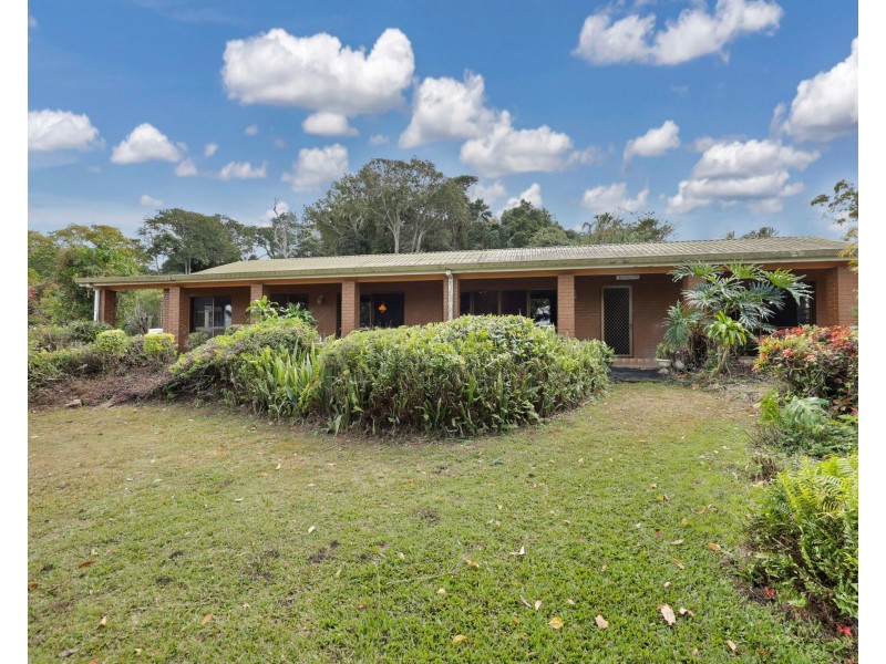 91901 Bruce Highway, Alligator Creek QLD 4740