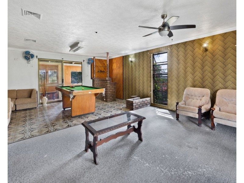 91901 Bruce Highway, Alligator Creek QLD 4740