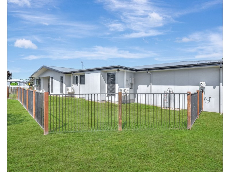 27 Sonoran Street, Rural View QLD 4740