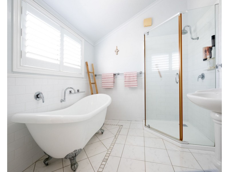 2A Duncan Street, West Mackay QLD 4740