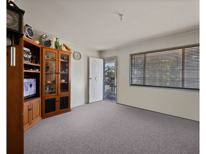 9 Magpie Street, Slade Point QLD 4740