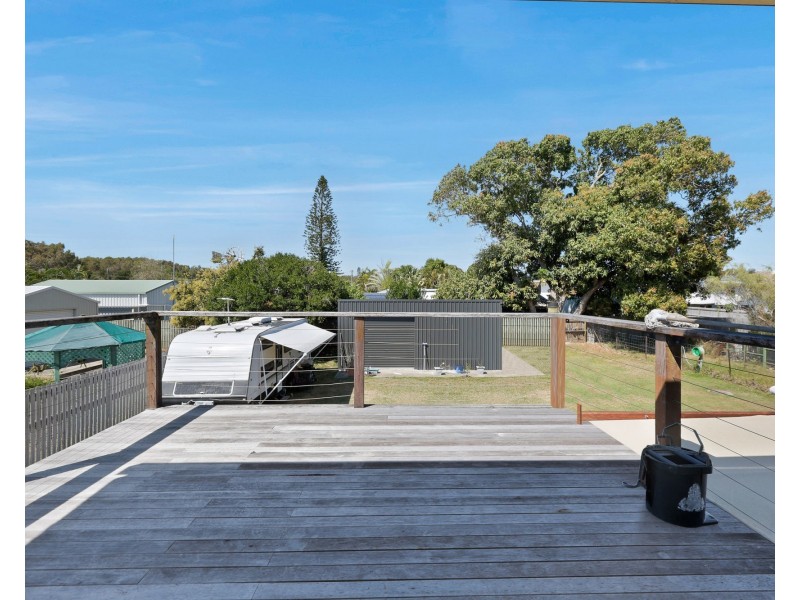 9 Magpie Street, Slade Point QLD 4740