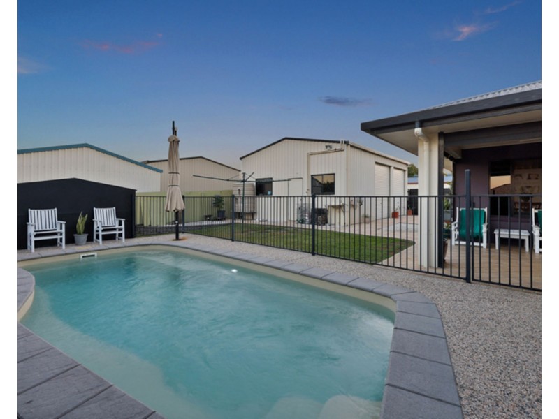 15 Madison Avenue, Glenella QLD 4740