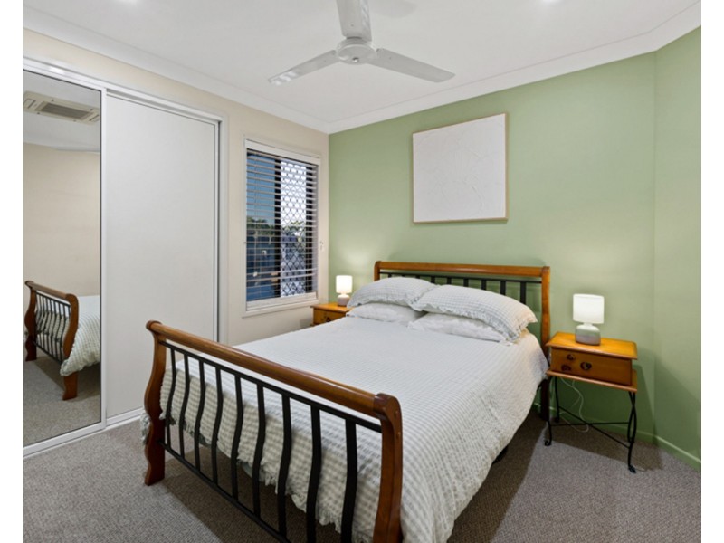 15 Madison Avenue, Glenella QLD 4740