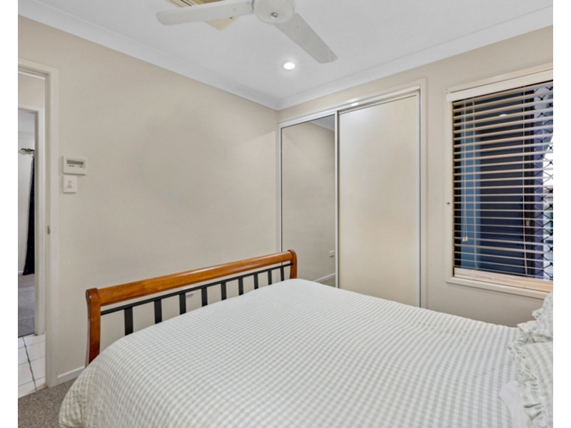15 Madison Avenue, Glenella QLD 4740