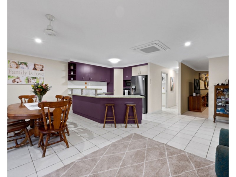 15 Madison Avenue, Glenella QLD 4740