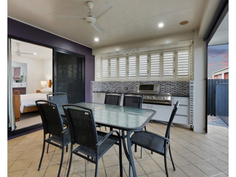 15 Madison Avenue, Glenella QLD 4740